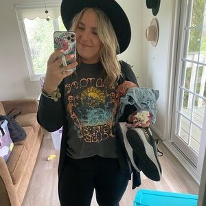 Meet your Posher, Sydney